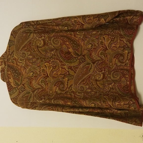 Light decorative coat. - Picture 6 of 8